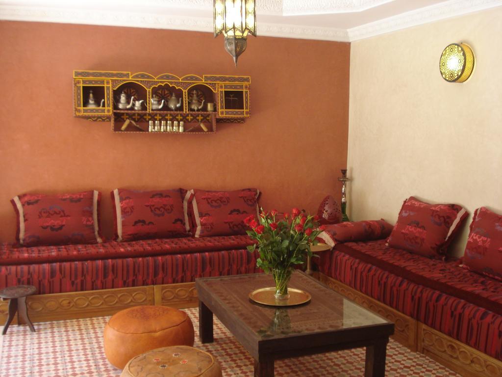 Riad Janoub تزنيت‎ المظهر الخارجي الصورة