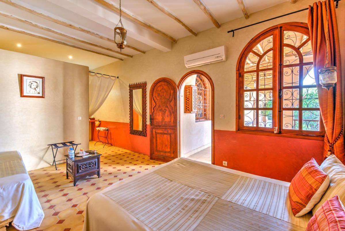 Riad Janoub تزنيت‎ المظهر الخارجي الصورة