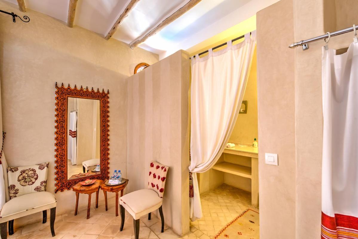 Riad Janoub تزنيت‎ المظهر الخارجي الصورة