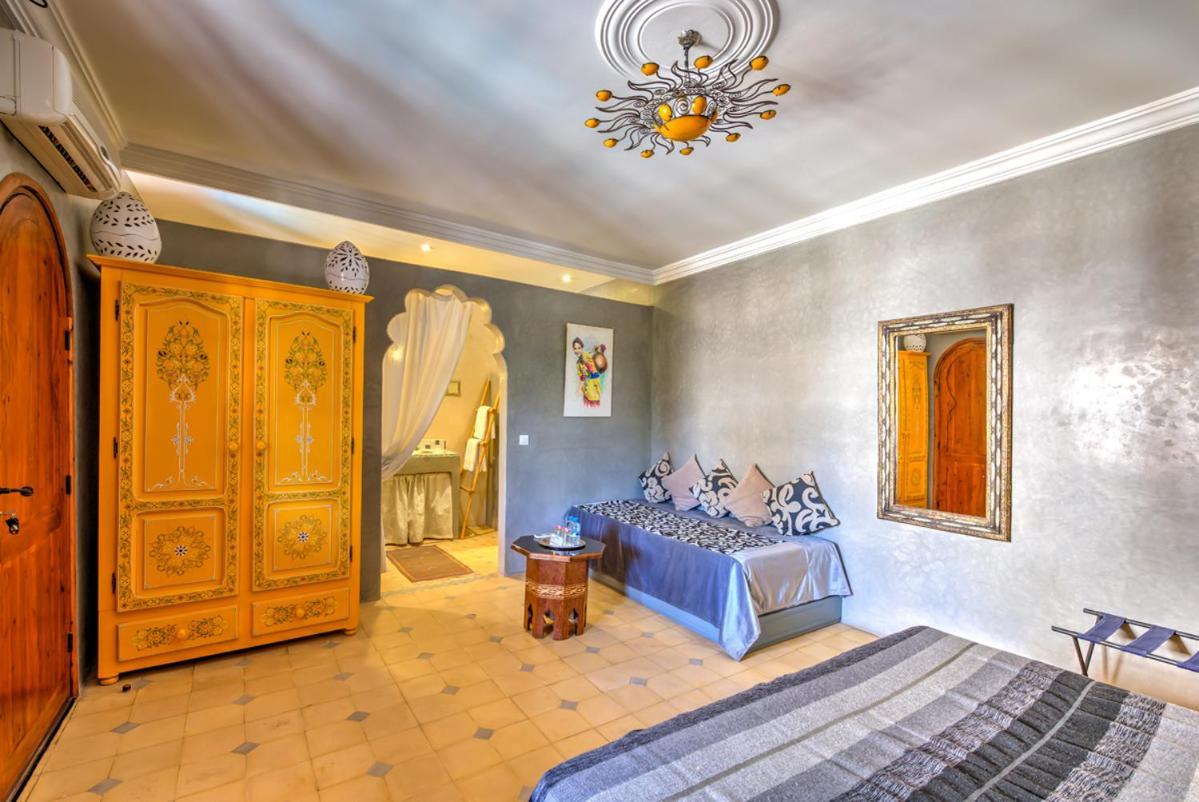 Riad Janoub تزنيت‎ المظهر الخارجي الصورة